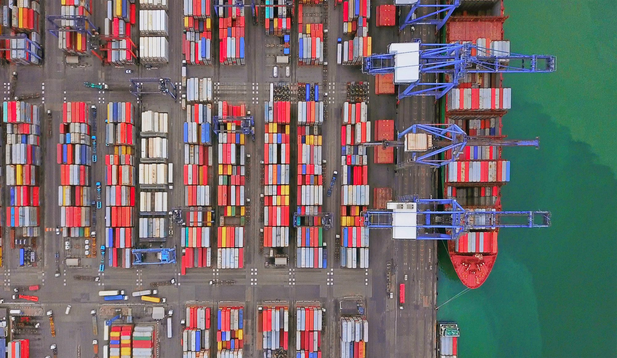 How APIs Can Improve Workflow Efficiency For Maritime Shipping Companies